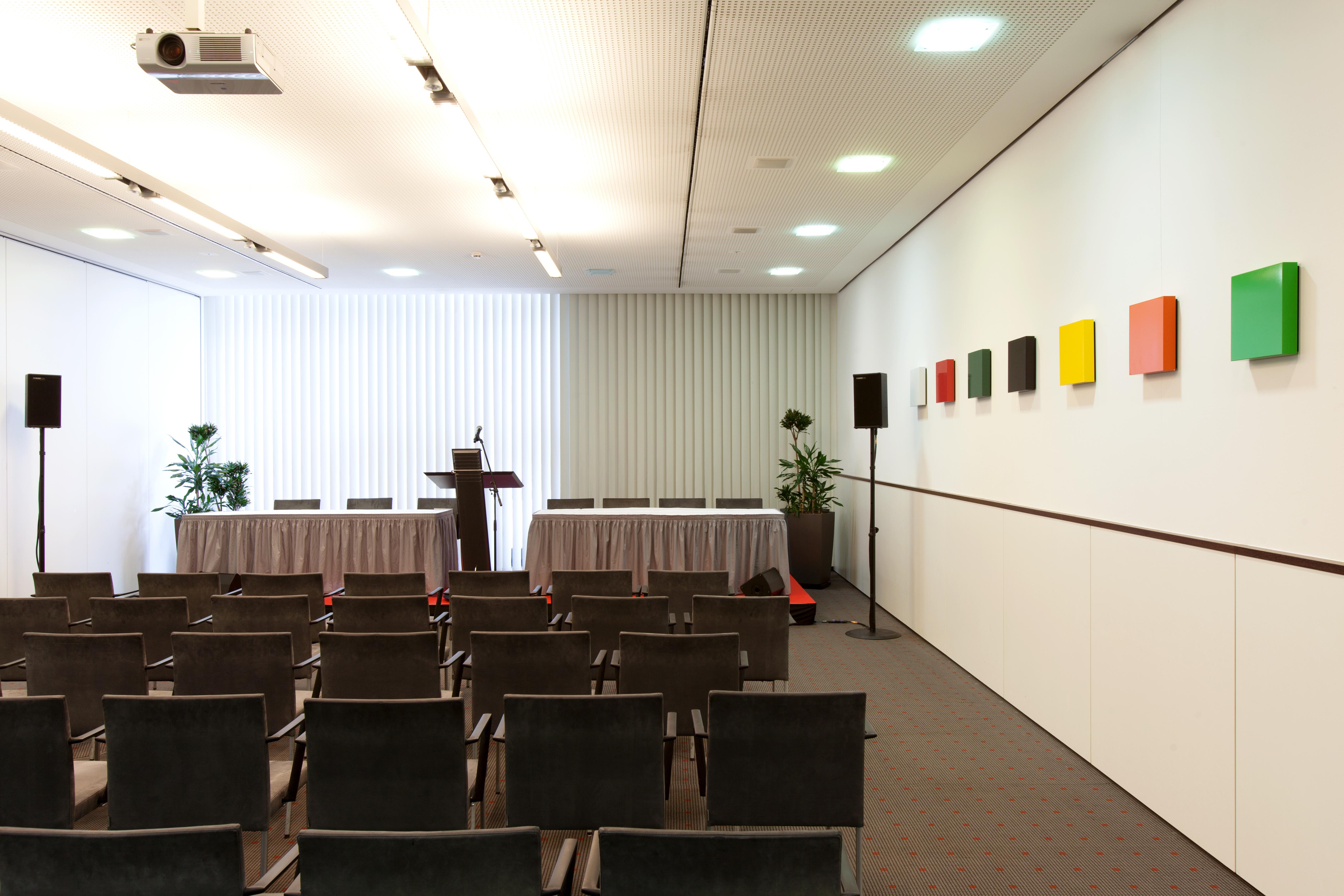 Vienna House Easy By Wyndham Stuttgart Hotel Bagian luar foto